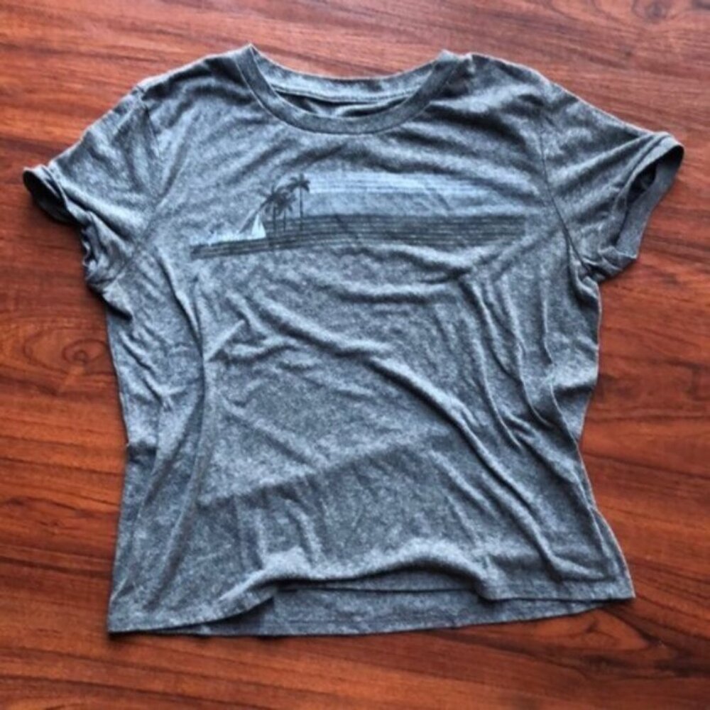 Volcom grey tee